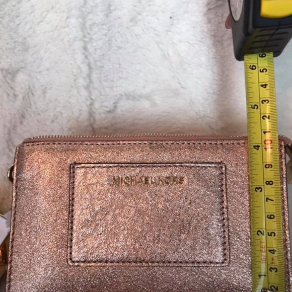 SOLD Rose Gold Michael Kors Wristlet - Picture 4 of 8